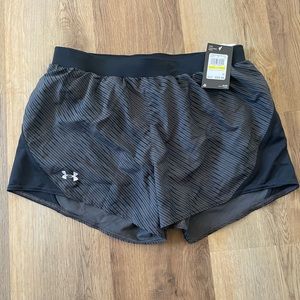 Women’s size medium under armour shorts